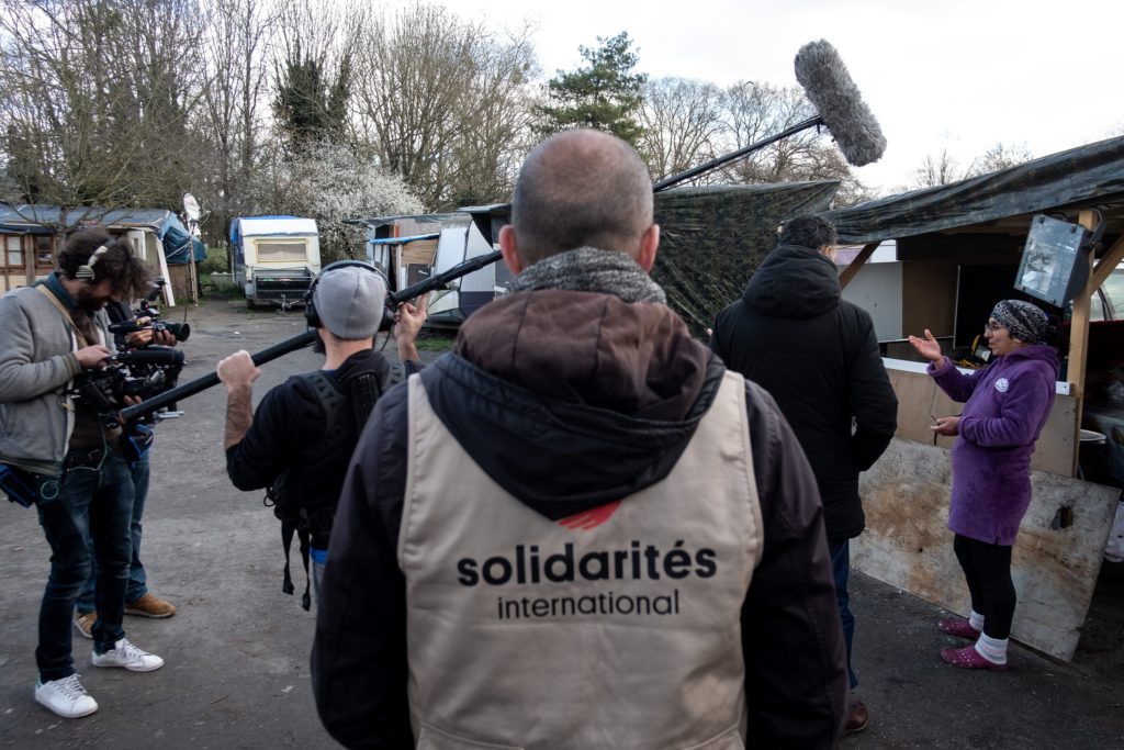 Shooting in Nantes of "Forgotten lives in squats and slums"
